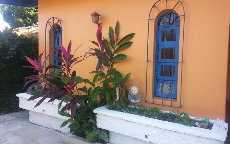Casa Charmosa 3 Quartos 3 Banheiros